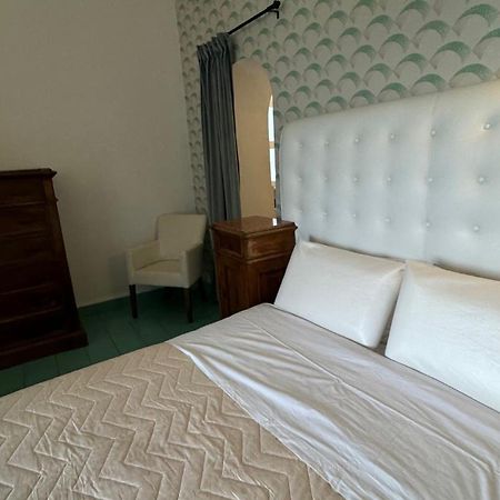 Suites Edivino Design 卡普里 外观 照片